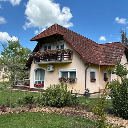 Liliana Apartman Balatonberény Exterior photo